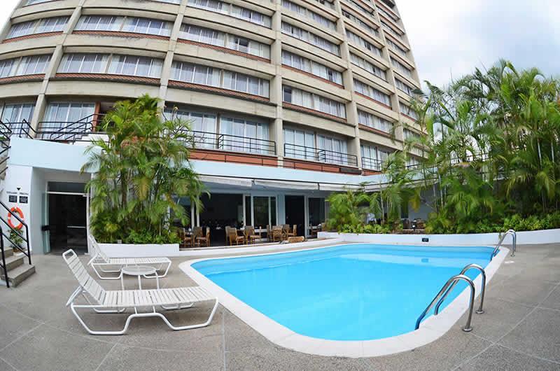 Hotel Paseo De Las Mercedes Каракас Екстериор снимка