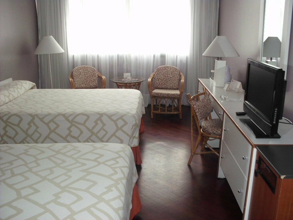 Hotel Paseo De Las Mercedes Каракас Екстериор снимка